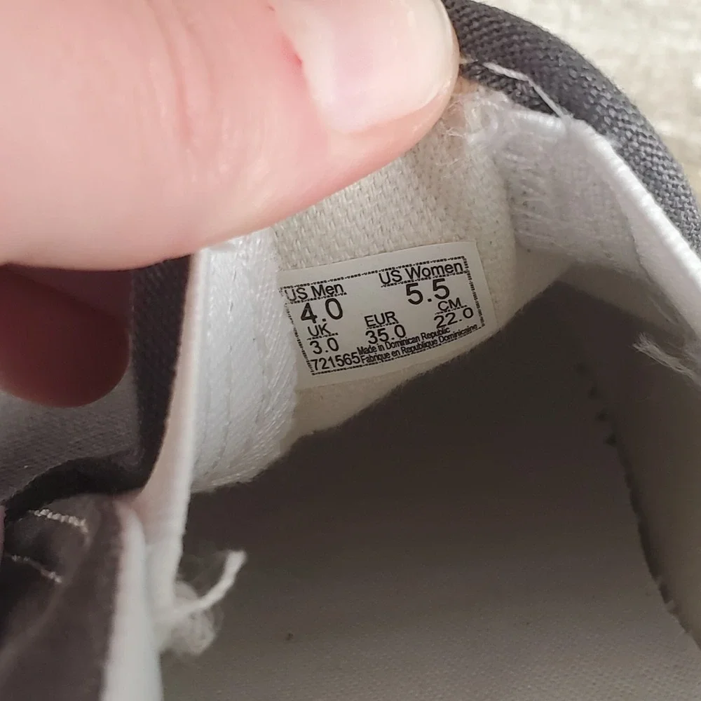 Vans Classic Womens Sz 5.5 Comfort Charcoal Round Toe Slip-On‎ Sneakers